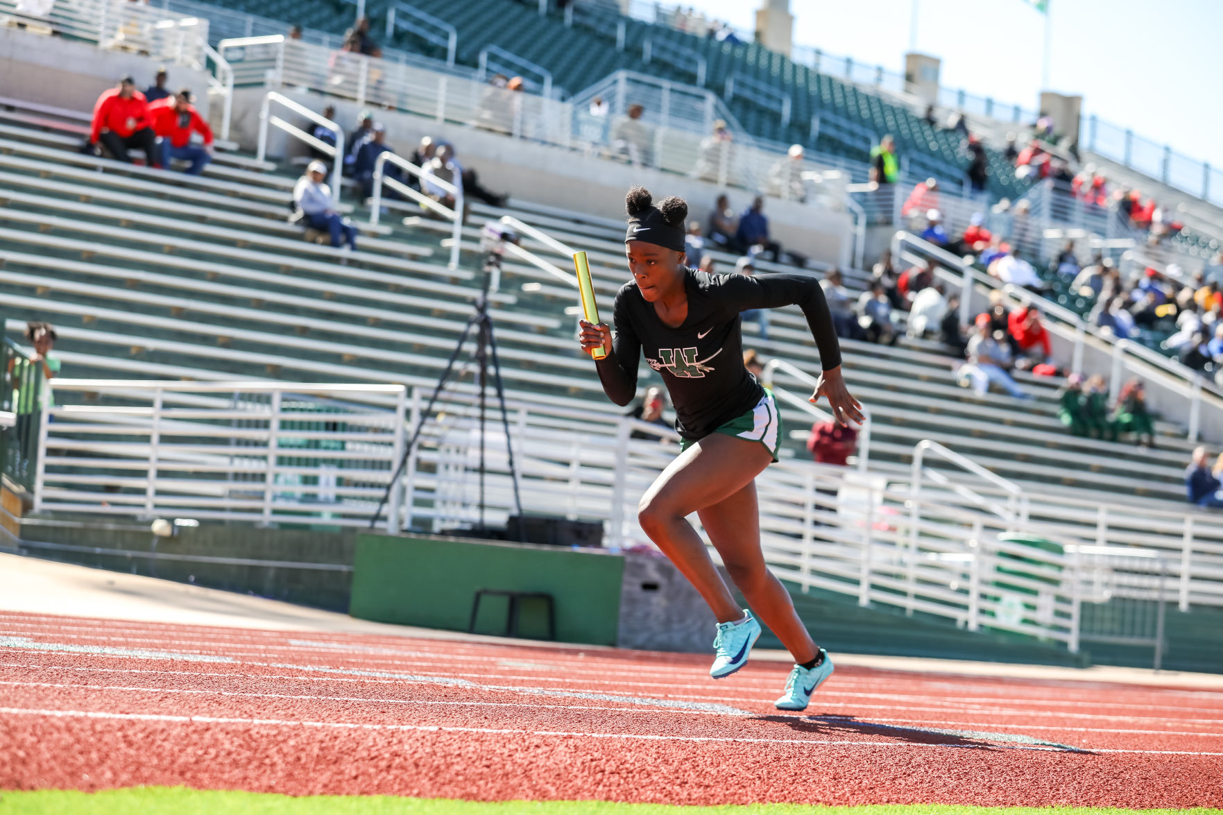 4X100m relay.jpg